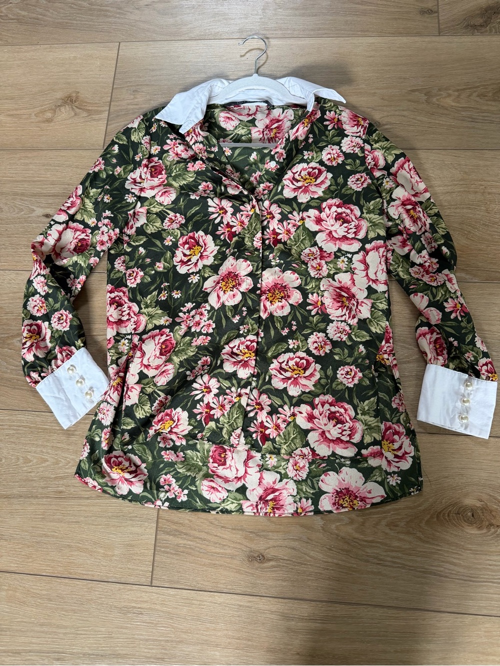 Zara Woman XS Floral Peony Tunic Blouse | Hidden Button Front | Pearl Cuffs |